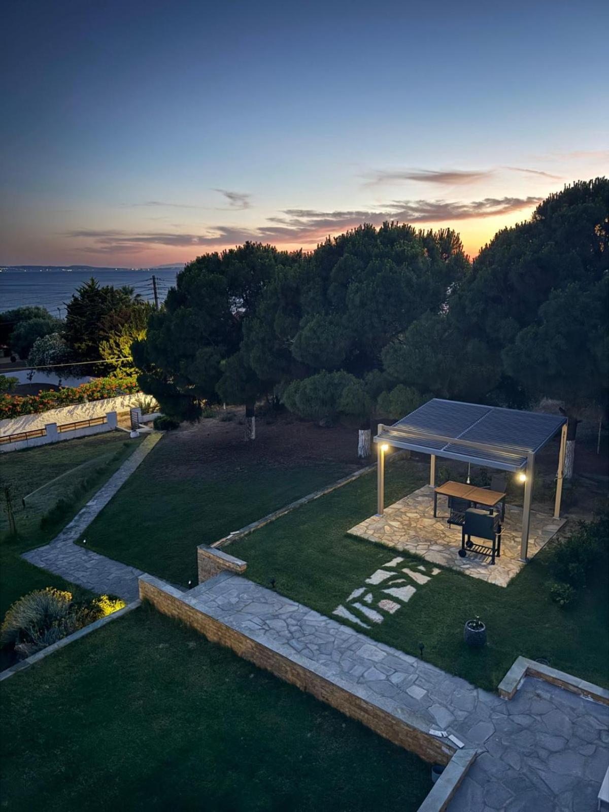 Villa Stadi Nikiti  Exterior photo